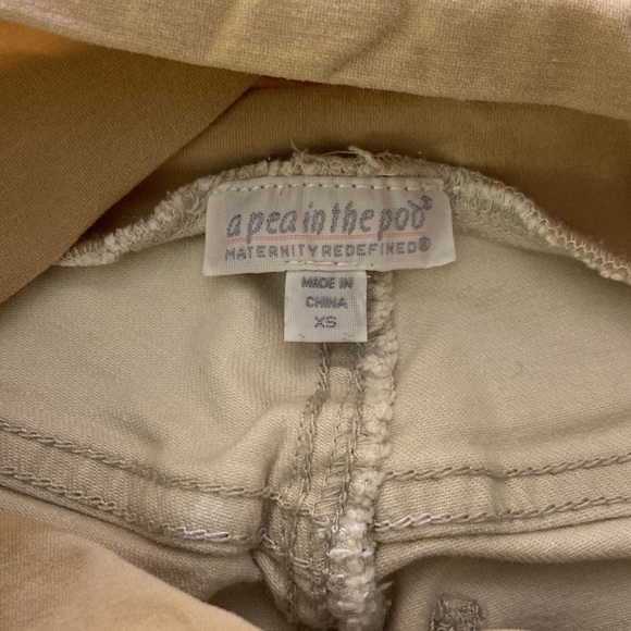 A Pea In The Pod White/Gray Secret Fit Belly Jeans size XS - Picture 2 of 6